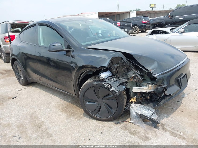 2026 Tesla Model y VIN 7SAYGDED7TA495045 IAAI salvage auction — RIGHT FRONT, Original (Texas), sold $17,350 on 2026-07-23 (photo 1)