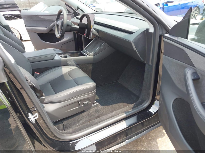 2026 Tesla Model y VIN 7SAYGDED7TA495045 IAAI salvage auction — RIGHT FRONT, Original (Texas), sold $17,350 on 2026-07-23 (photo 5)