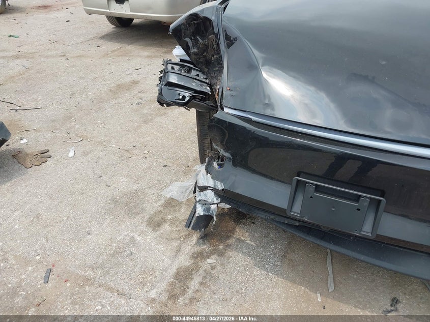 2026 Tesla Model y VIN 7SAYGDED7TA495045 IAAI salvage auction — RIGHT FRONT, Original (Texas), sold $17,350 on 2026-07-23 (photo 6)