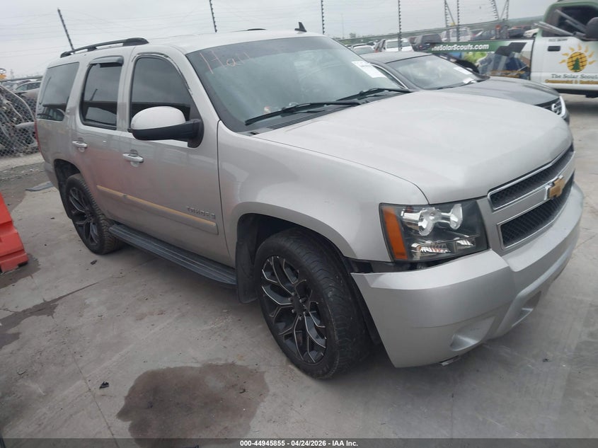 2007 Chevrolet Tahoe VIN 1GNFC13J17R291021 IAAI salvage auction — SIDE, Original (Texas), sold $1,050 on 2026-07-09 (photo 1)