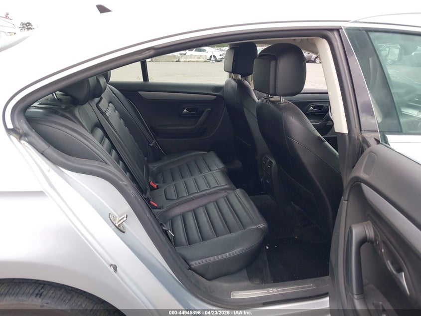 2013 Volkswagen Passat cc VIN WVWBP7AN6DE500969 IAAI salvage auction — SIDE, Salvage Title, sold $625 on 2026-07-16 (photo 8)