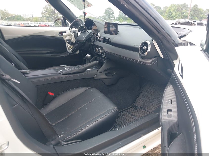 2024 Mazda Mx-5 VIN JM1NDAD76R0606097 IAAI salvage auction — LEFT & RIGHT, Original (Texas), sold $2,525 on 2026-07-16 (photo 5)