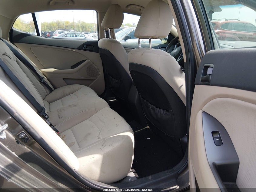 2012 Kia Optima VIN 5XXGM4A75CG056573 IAAI salvage auction — REAR END, Salvage (New Jersey), sold $25 on 2026-07-30 (photo 8)