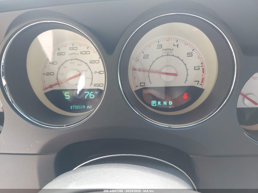 2012 Dodge Challenger VIN 2C3CDYBT6CH157043 IAAI salvage auction — FRONT END, Salvage Title, sold $975 on 2026-07-23 (photo 7)