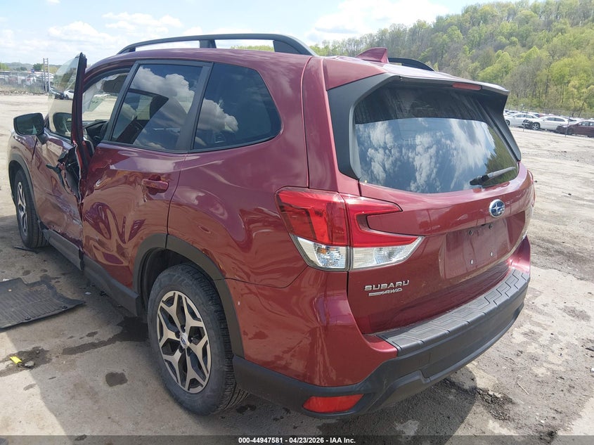 2021 Subaru Forester VIN JF2SKAFC5MH464727 IAAI salvage auction — LEFT SIDE, Salvage (West Virginia), sold $3,850 on 2026-07-09 (photo 3)