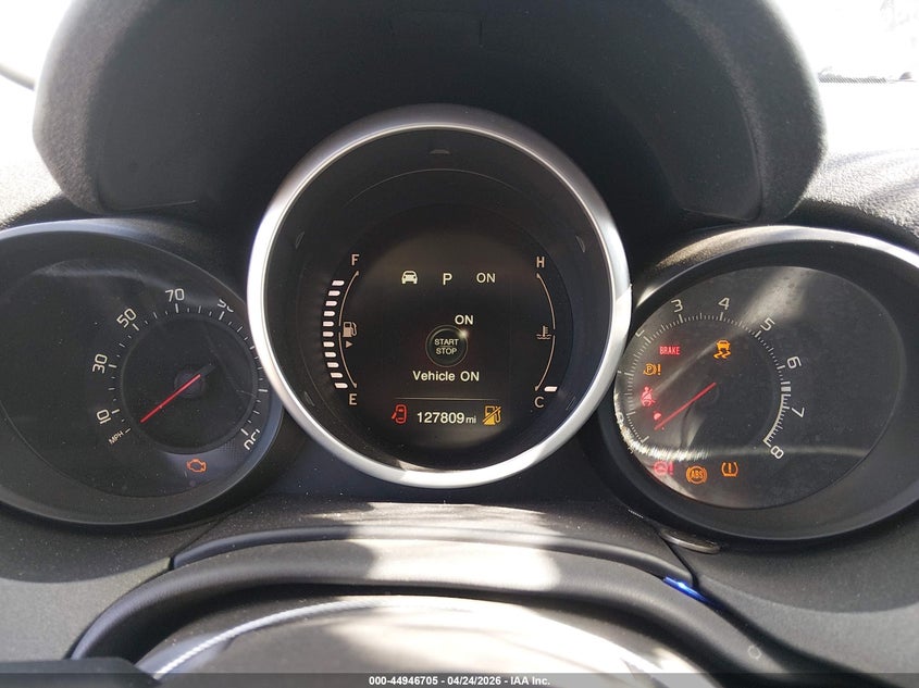 2016 Fiat 500x VIN ZFBCFYCT0GP330362 IAAI salvage auction — RIGHT FRONT, Salvage Title, sold $300 on 2026-08-17 (photo 7)