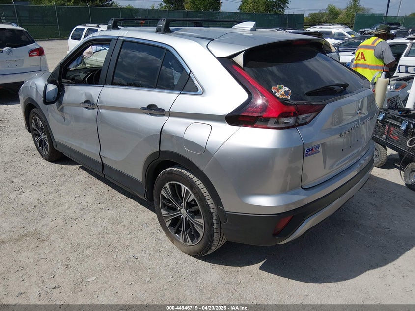 2022 Mitsubishi Eclipse cross VIN JA4ASWAAXNZ003204 IAAI salvage auction — RIGHT SIDE, Salvage (Kentucky), sold $4,700 on 2026-07-13 (photo 3)