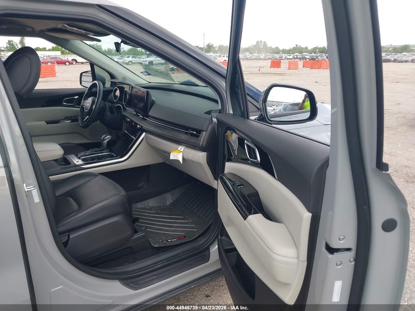 2024 Kia Carnival VIN KNDNC5H3XR6443792 IAAI salvage auction — REAR END, Salvage Title, sold $9,900 on 2026-07-22 (photo 5)
