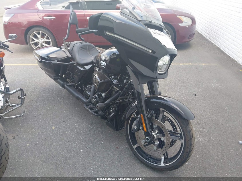2024 Harley-davidson Street glide VIN 1HD1KB713RB634606 — IAAI salvage auction photo