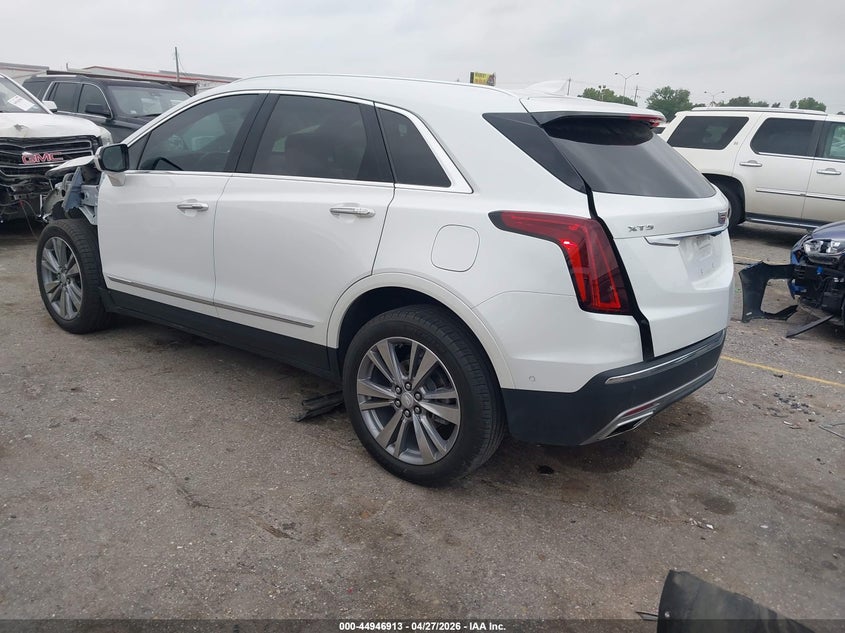 2025 Cadillac Xt5 VIN 1GYKNCRS5SZ100927 IAAI salvage auction — LEFT FRONT, Original (Texas), sold $16,600 on 2026-07-15 (photo 3)