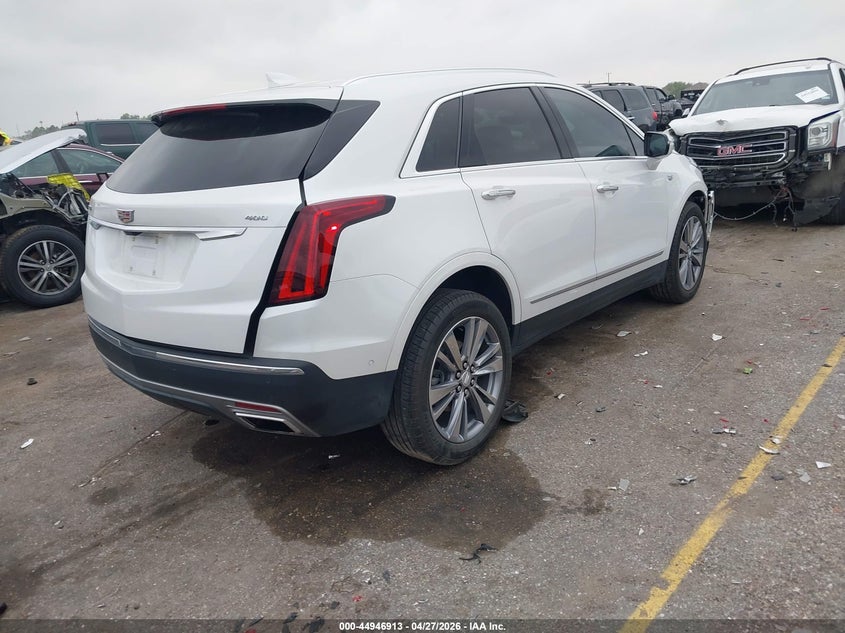 2025 Cadillac Xt5 VIN 1GYKNCRS5SZ100927 IAAI salvage auction — LEFT FRONT, Original (Texas), sold $16,600 on 2026-07-15 (photo 4)