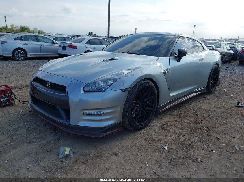 2013 Nissan Gt-r VIN JN1AR5EFXDM260315 IAAI salvage auction — THEFT, Salvage (Pennsylvania), sold $36,450 on 2026-07-29 (photo 2)