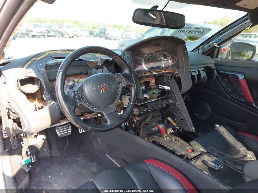 2013 Nissan Gt-r VIN JN1AR5EFXDM260315 IAAI salvage auction — THEFT, Salvage (Pennsylvania), sold $36,450 on 2026-07-29 (photo 6)
