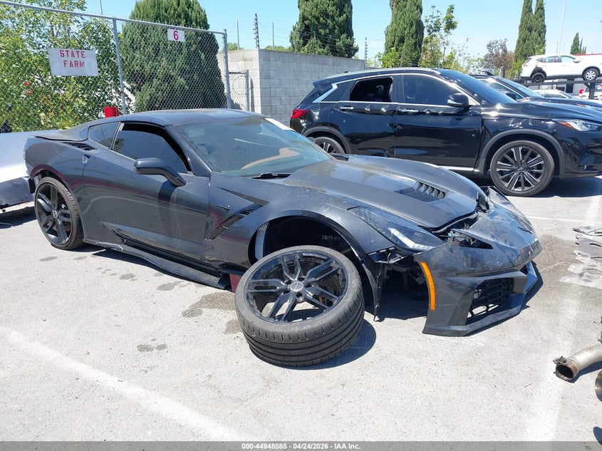 2015 Chevrolet Corvette VIN 1G1YC2D78F5109386 IAAI salvage auction — FRONT & REAR, Salvage (California), sold $9,400 on 2026-07-09 (photo 1)