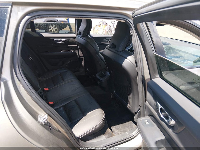 2020 Volvo V60 cross country VIN YV4102WK8L1030836 IAAI salvage auction — WATER/FLOOD, Salvage (Hawaii), sold $3,700 on 2026-07-28 (photo 8)