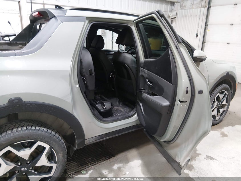 2023 Hyundai Santa cruz VIN 5NTJEDAF2PH070436 IAAI salvage auction — REAR END, Bill Of Sale (Alaska), sold $8,200 on 2026-07-24 (photo 8)