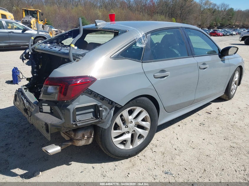 2025 Honda Civic VIN 2HGFE2F51SH583883 IAAI salvage auction — REAR END, Salvage Title, sold $5,800 on 2026-07-18 (photo 4)