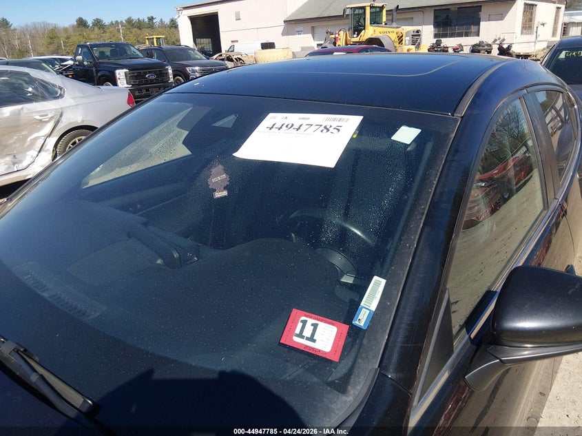 2022 Mazda 3 VIN JM1BPALLXN1513810 IAAI salvage auction — WATER/FLOOD, Salvage (New Hampshire), sold $3,550 on 2026-07-22 (photo 6)
