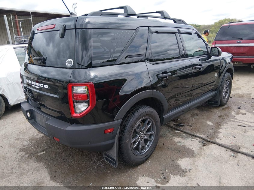 2021 Ford Bronco sport VIN 3FMCR9B69MRB25007 IAAI salvage auction — HAIL, Salvage (West Virginia), sold $8,675 on 2026-07-30 (photo 4)