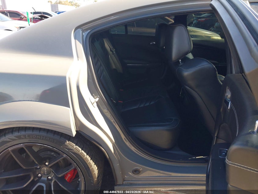2019 Dodge Charger VIN 2C3CDXL97KH693107 IAAI salvage auction — UNKNOWN, Salvage (California), sold $23,400 on 2026-07-30 (photo 8)