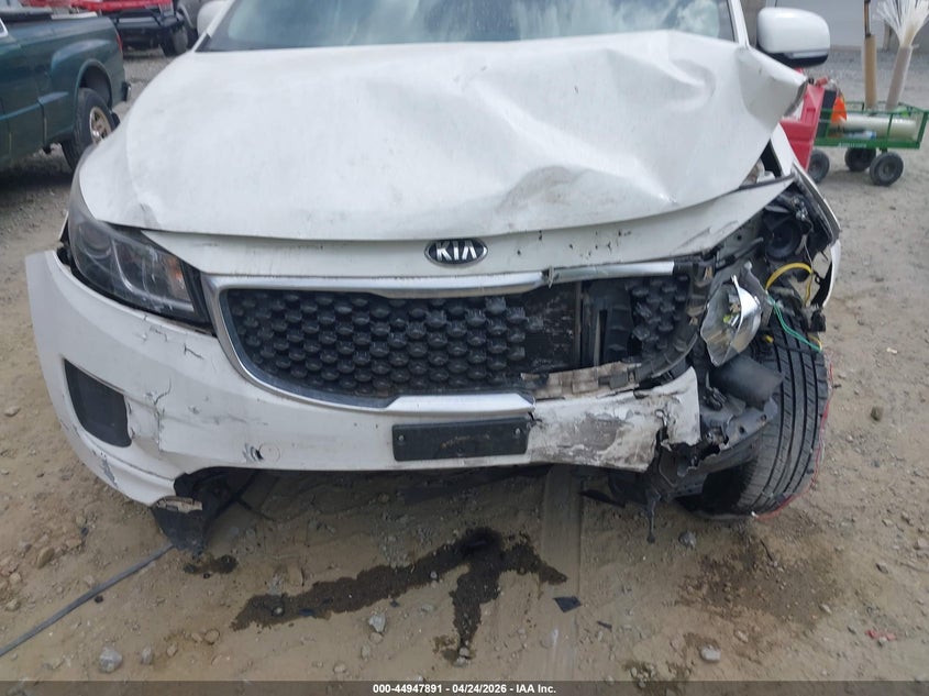 2016 Kia SEDONA VIN KNDMB5C10G6172226 IAAI salvage auction — FRONT END, Salvage Title, sold $875 on 2026-07-07 (photo 6)