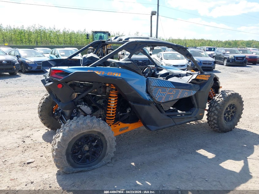 2026 Can-am/ brp Maverick VIN 3JBVGAY46TE003515 IAAI salvage auction — RIGHT SIDE, Salvage Title, sold $11,100 on 2026-07-29 (photo 4)