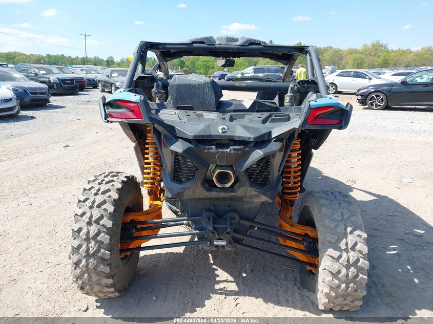 2026 Can-am/ brp Maverick VIN 3JBVGAY46TE003515 IAAI salvage auction — RIGHT SIDE, Salvage Title, sold $11,100 on 2026-07-29 (photo 6)