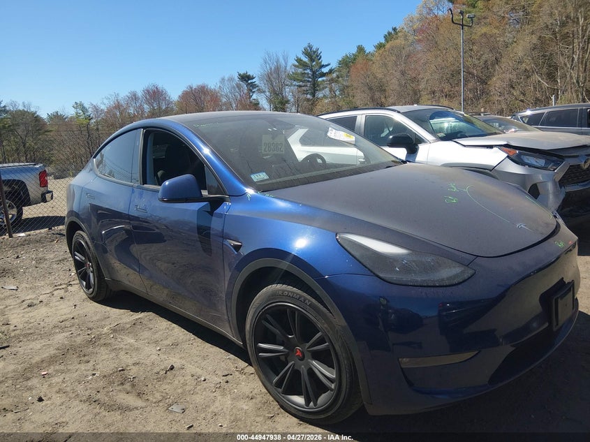 2023 Tesla Model y VIN 7SAYGAEE5PF905177 IAAI salvage auction — LEFT SIDE, Salvage (Massachusetts), sold $8,200 on 2026-07-09 (photo 1)