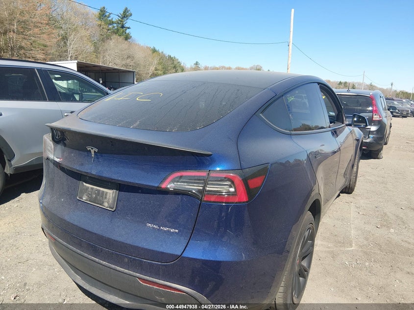 2023 Tesla Model y VIN 7SAYGAEE5PF905177 IAAI salvage auction — LEFT SIDE, Salvage (Massachusetts), sold $8,200 on 2026-07-09 (photo 4)