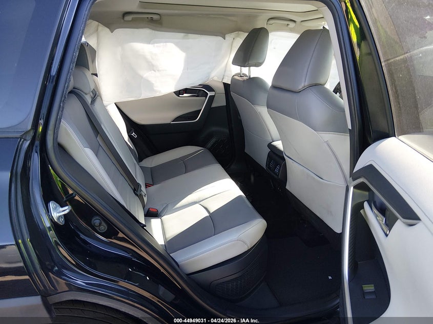 2019 Toyota Rav 4 VIN JTMDWRFV3KD515853 IAAI salvage auction — LEFT SIDE, Salvage Title, sold $11,200 on 2026-07-10 (photo 8)