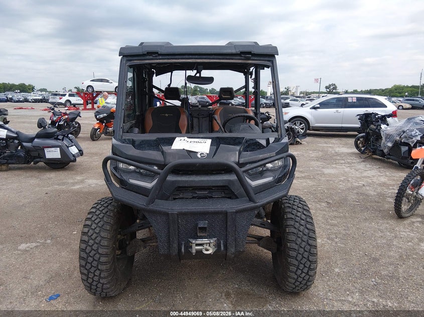 2022 Can-am/ brp Traxter VIN 3JBUUAX41NK010558 IAAI salvage auction — ROLLOVER, Salvage (Texas), sold $10,800 on 2026-08-19 (photo 5)