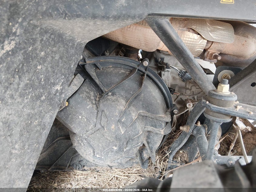 2022 Can-am/ brp Traxter VIN 3JBUUAX41NK010558 IAAI salvage auction — ROLLOVER, Salvage (Texas), sold $10,800 on 2026-08-19 (photo 9)