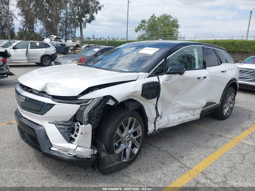 2025 Cadillac Optiq VIN 3GYK3BMR8SS189992 IAAI salvage auction — LEFT SIDE, Salvage Title, sold $8,500 on 2026-07-14 (photo 2)