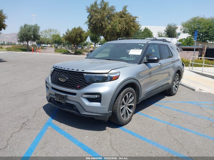 2020 Ford Explorer VIN 1FM5K8GC4LGB21927 IAAI salvage auction — REAR END, Salvage Title, sold $8,450 on 2026-07-10 (photo 2)