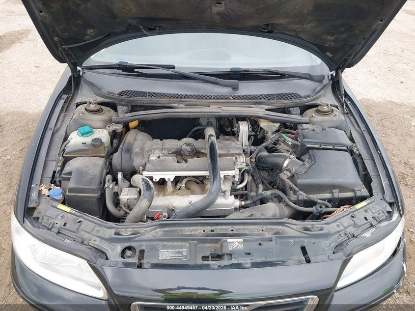 2007 Volvo S60 VIN YV1RS592072611352 IAAI salvage auction — REAR END, Salvage (Texas), sold $325 on 2026-07-15 (photo 9)