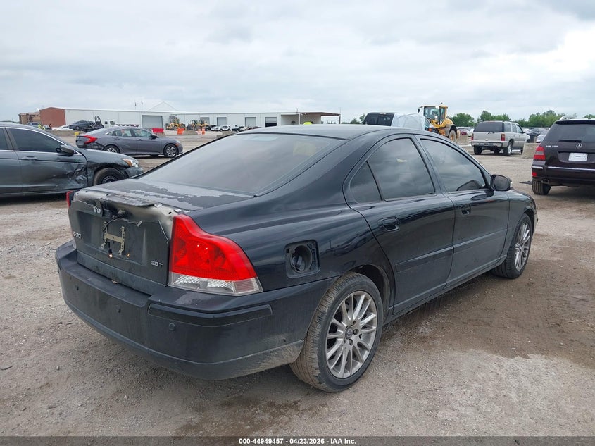2007 Volvo S60 VIN YV1RS592072611352 IAAI salvage auction — REAR END, Salvage (Texas), sold $325 on 2026-07-15 (photo 4)