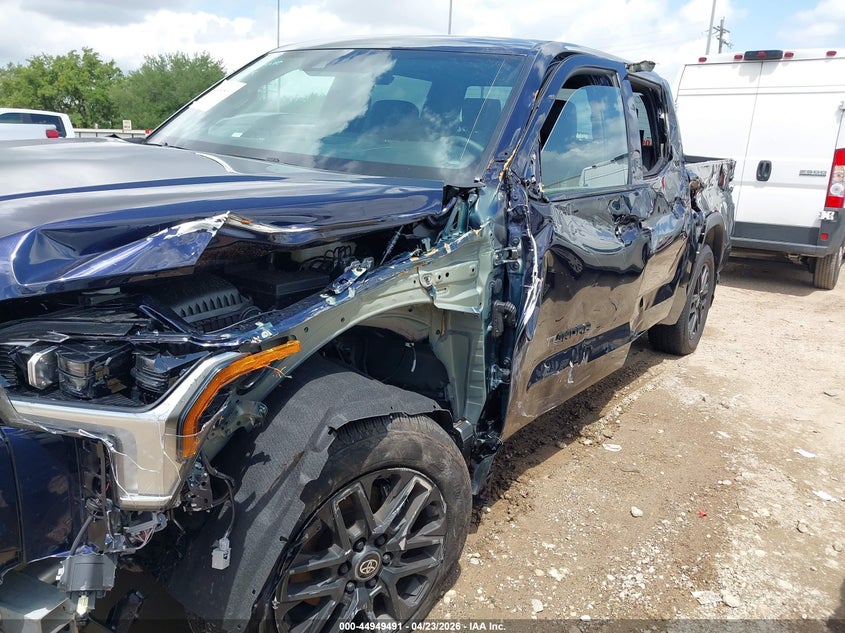 2026 Toyota Tundra VIN 5TFZA5AB7TX055753 IAAI salvage auction — SIDE, Salvage Title, sold $16,850 on 2026-07-20 (photo 6)