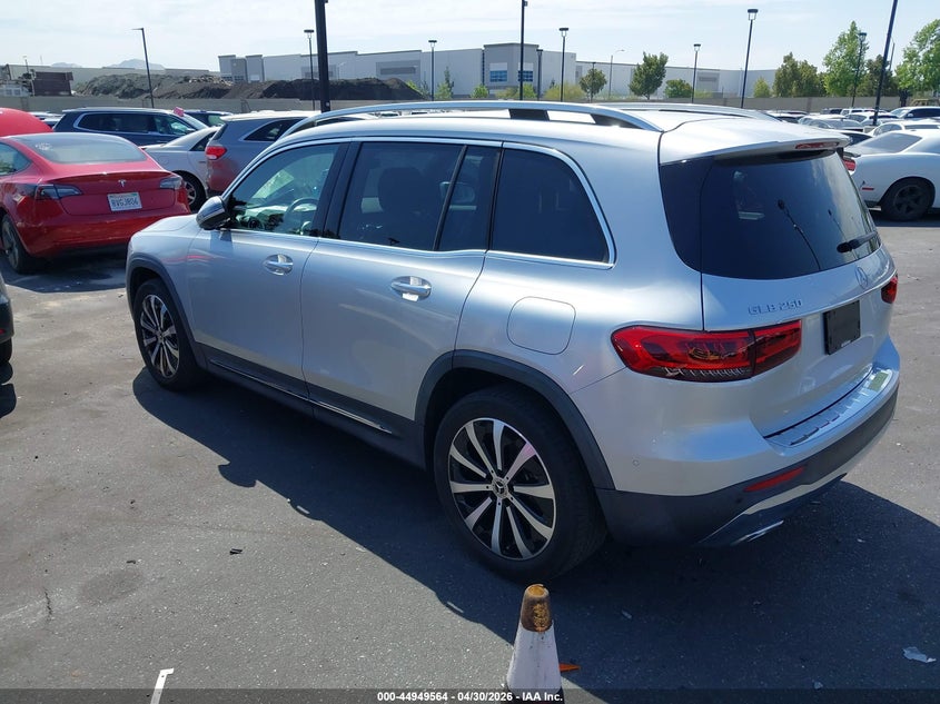 2022 Mercedes-benz Glb VIN W1N4M4GB5NW245684 IAAI salvage auction — RIGHT REAR, Salvage Title, sold $11,600 on 2026-07-16 (photo 3)
