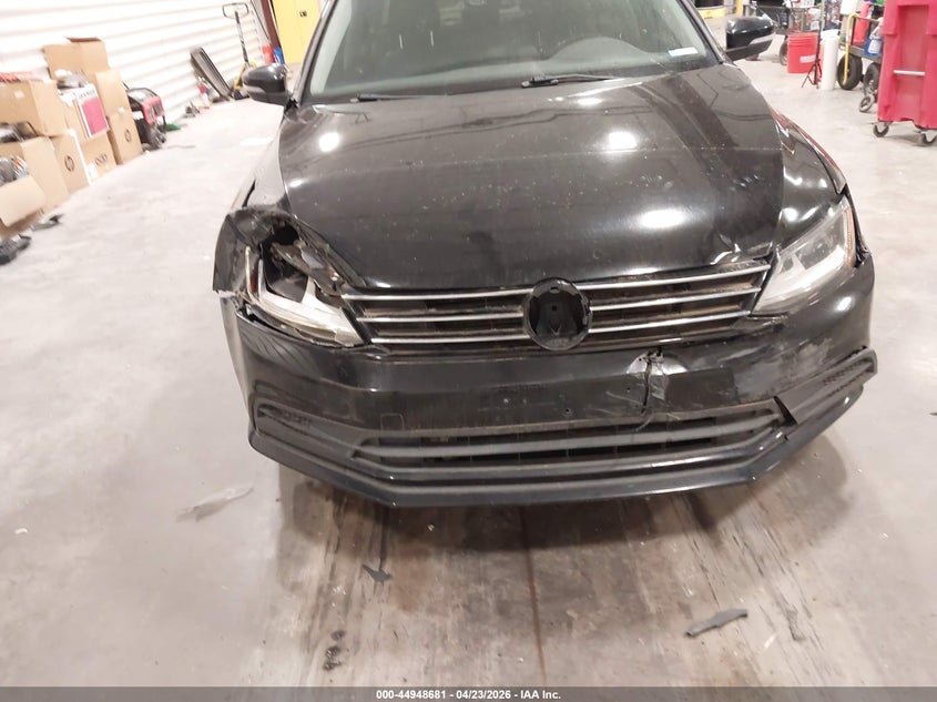 2017 Volkswagen Jetta VIN 3VWB67AJ9HM283060 IAAI salvage auction — FRONT END, Salvage Title, sold $2,100 on 2026-09-05 (photo 6)