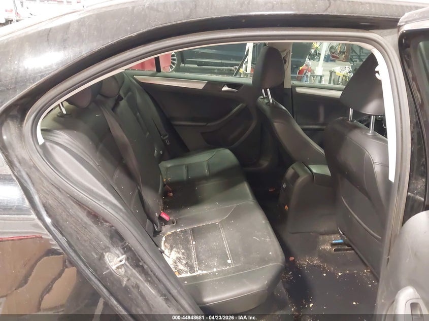 2017 Volkswagen Jetta VIN 3VWB67AJ9HM283060 IAAI salvage auction — FRONT END, Salvage Title, sold $2,100 on 2026-09-05 (photo 8)