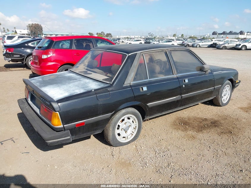 1985 Peugeot 505 VIN VF3BA5165FS371907 IAAI salvage auction — NORMAL WEAR, Salvage (California), sold $550 on 2026-07-29 (photo 4)