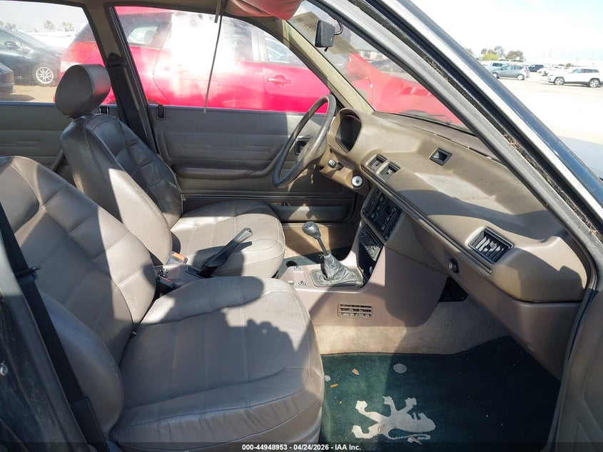 1985 Peugeot 505 VIN VF3BA5165FS371907 IAAI salvage auction — NORMAL WEAR, Salvage (California), sold $550 on 2026-07-29 (photo 5)
