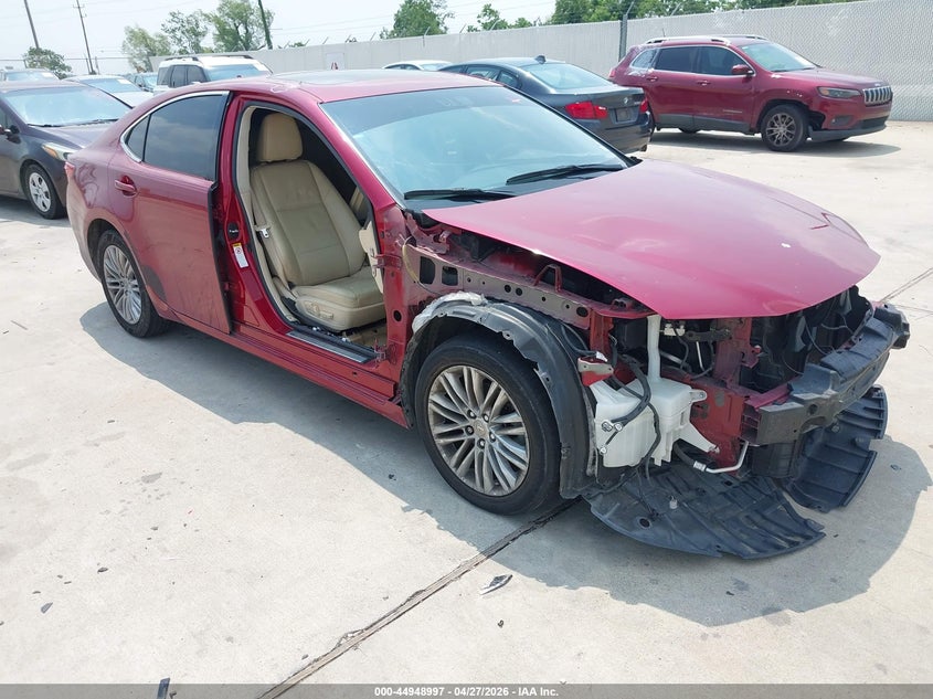 2013 Lexus ES VIN JTHBK1GGXD2075714 IAAI salvage auction — FRONT END, Salvage (Texas), sold $3,200 on 2026-07-24 (photo 1)