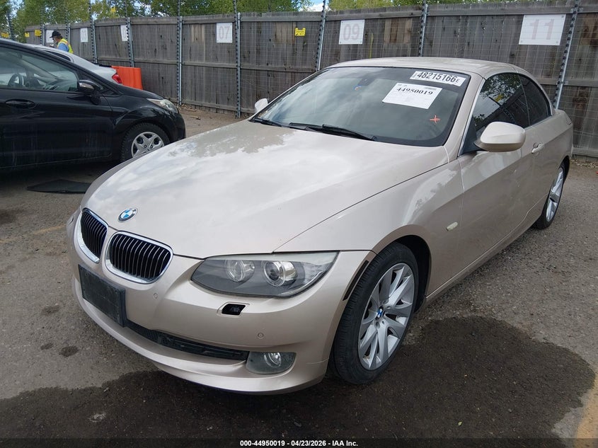 2013 BMW 3er VIN WBADW3C53DE824668 IAAI salvage auction — FRONT & REAR, Salvage (Texas), sold $800 on 2026-08-25 (photo 2)