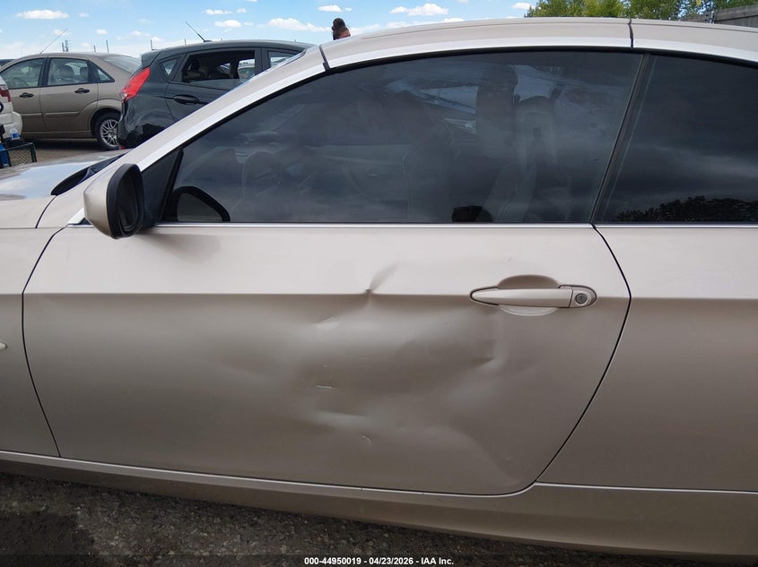 2013 BMW 3er VIN WBADW3C53DE824668 IAAI salvage auction — FRONT & REAR, Salvage (Texas), sold $800 on 2026-08-25 (photo 6)