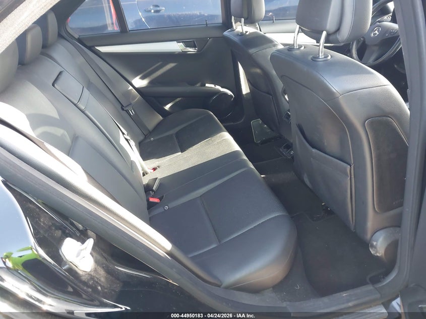 2008 Mercedes-benz C class VIN WDDGF54X48R037065 IAAI salvage auction — NORMAL WEAR, Salvage (Texas), sold $475 on 2026-07-29 (photo 8)