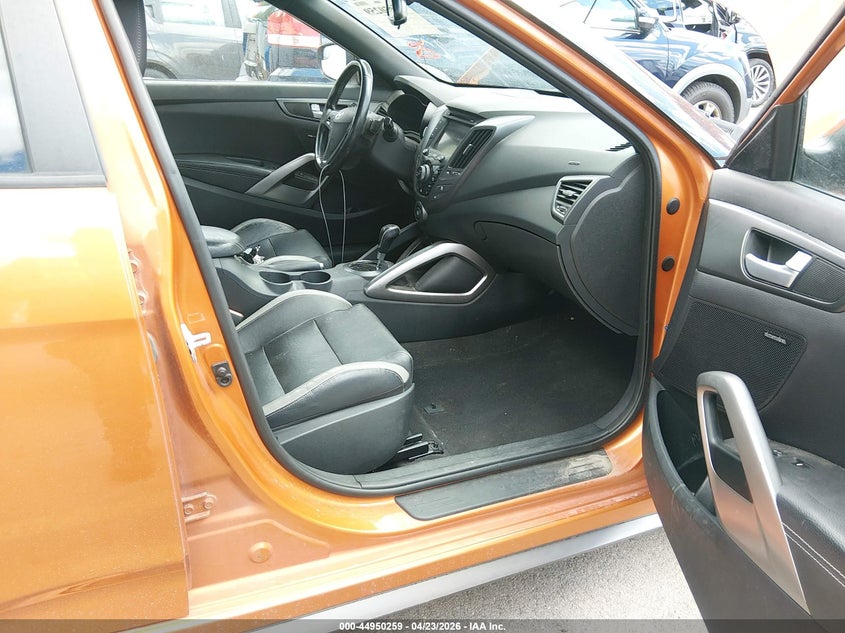 2016 Hyundai Veloster VIN KMHTC6AE8GU248707 IAAI salvage auction — REAR END, Salvage Title, sold $1,200 on 2026-07-30 (photo 5)