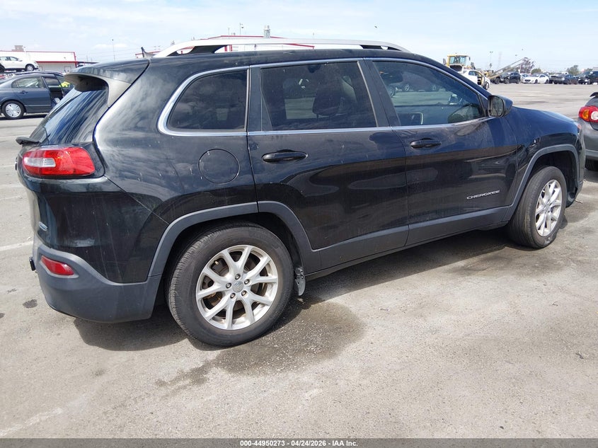 2016 Jeep Cherokee VIN 1C4PJMCB4GW286572 IAAI salvage auction — LEFT REAR, Salvage Title, sold $3,200 on 2026-07-09 (photo 4)