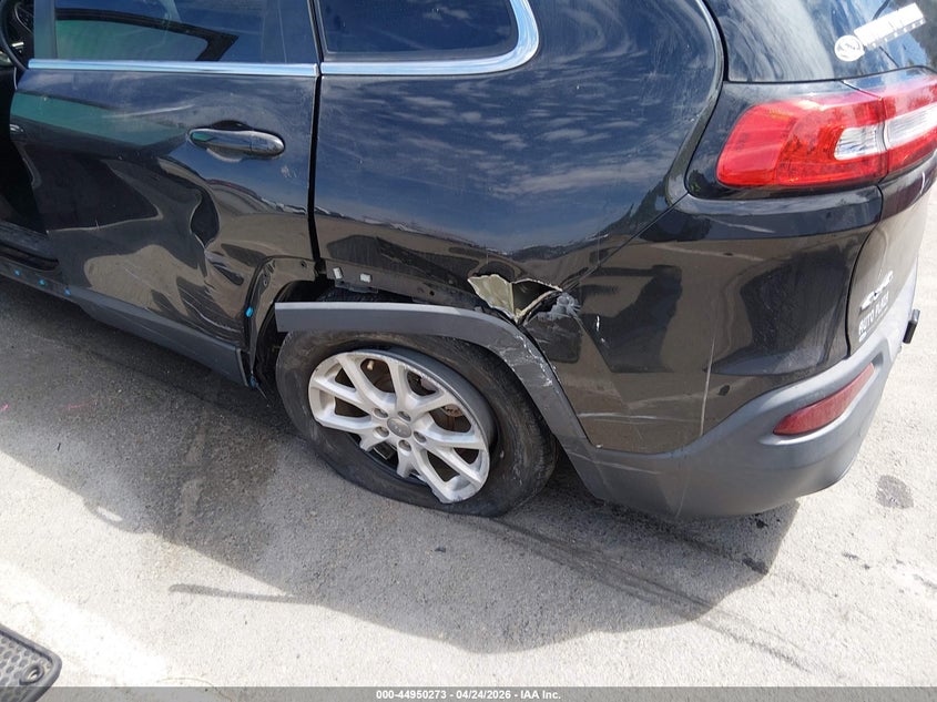 2016 Jeep Cherokee VIN 1C4PJMCB4GW286572 IAAI salvage auction — LEFT REAR, Salvage Title, sold $3,200 on 2026-07-09 (photo 6)