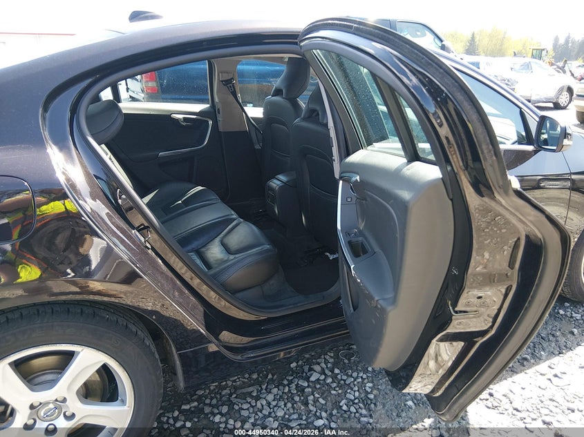 2013 Volvo S60 VIN YV1612FS7D2183834 IAAI salvage auction — REAR END, Salvage Title, sold $275 on 2026-07-08 (photo 8)